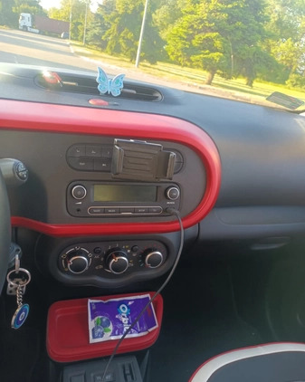 Renault Twingo cena 22000 przebieg: 93000, rok produkcji 2015 z Borne Sulinowo małe 92